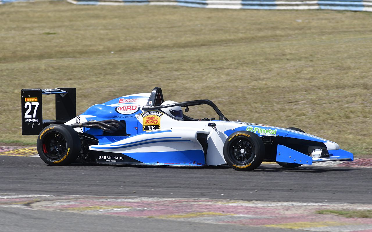 01 Gastón Irazú RAFAELA