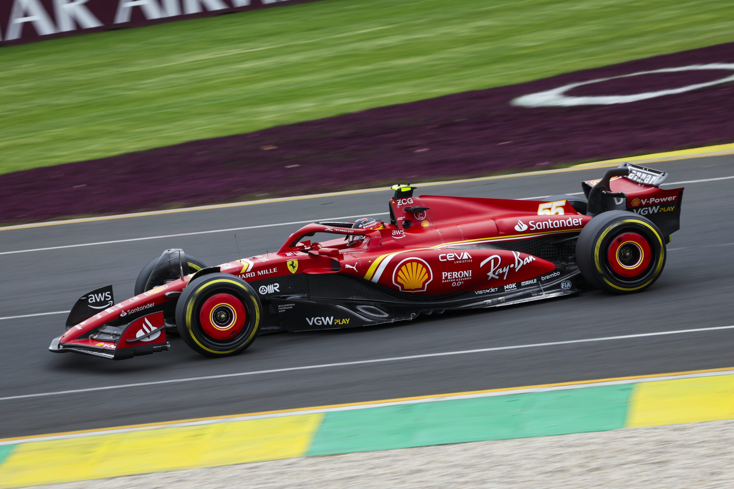 Carlos Sainz Scuderia Ferrari-Ferrari