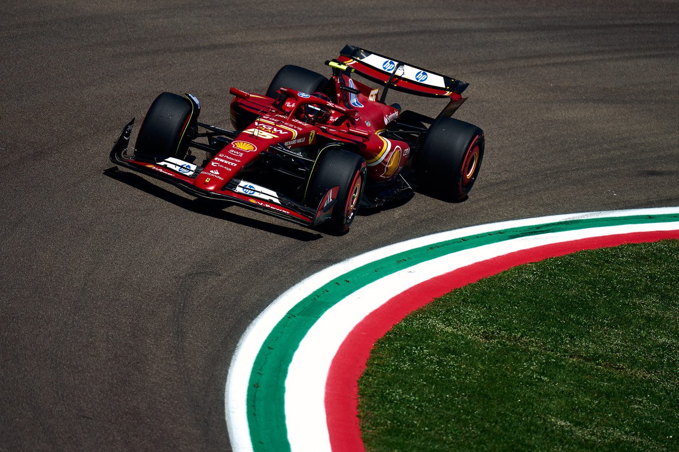 Carlos Sainz Scuderia Ferrari-Ferrari