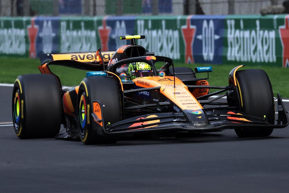 Lando Norris McLaren MCL-39