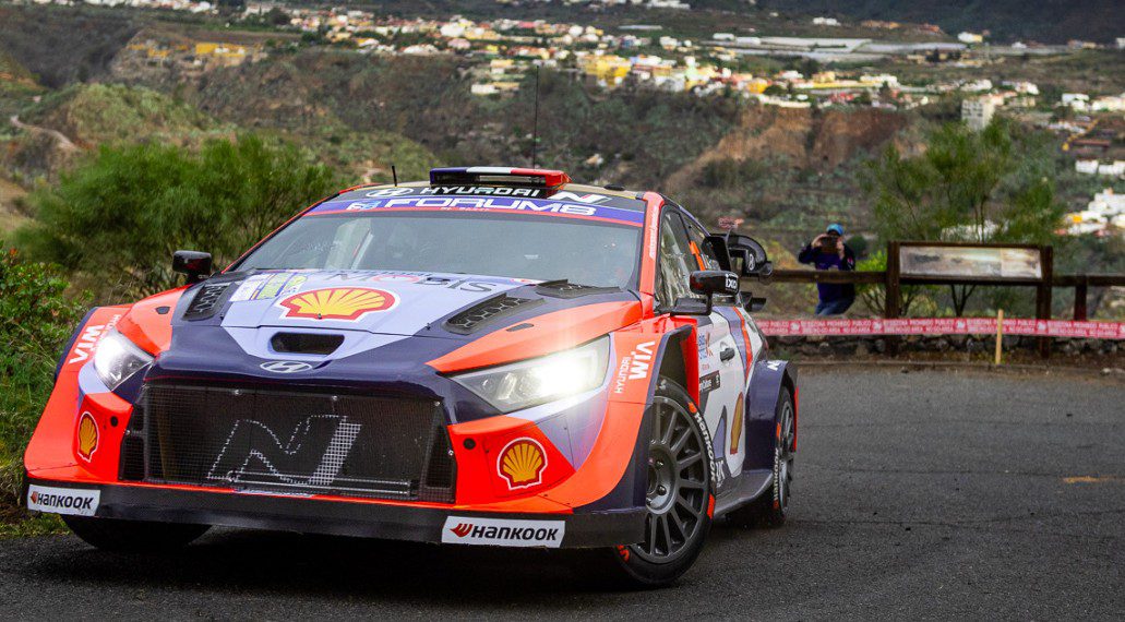 Adrien Fourmaux-Alexandre Coria (Hyundai i20 N Rally1)