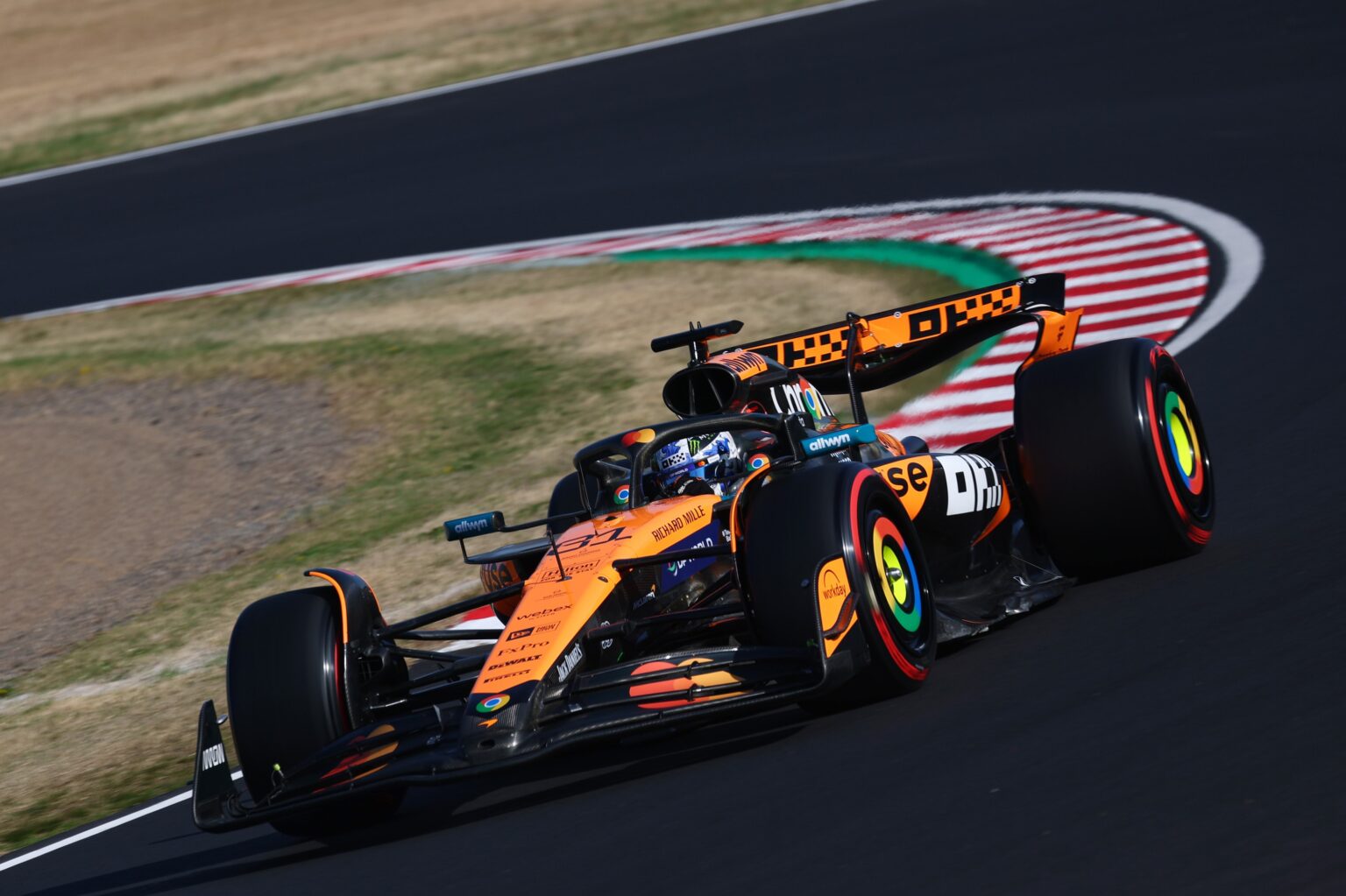 Oscar Piastri, McLaren MCL39 Formula 1 Team