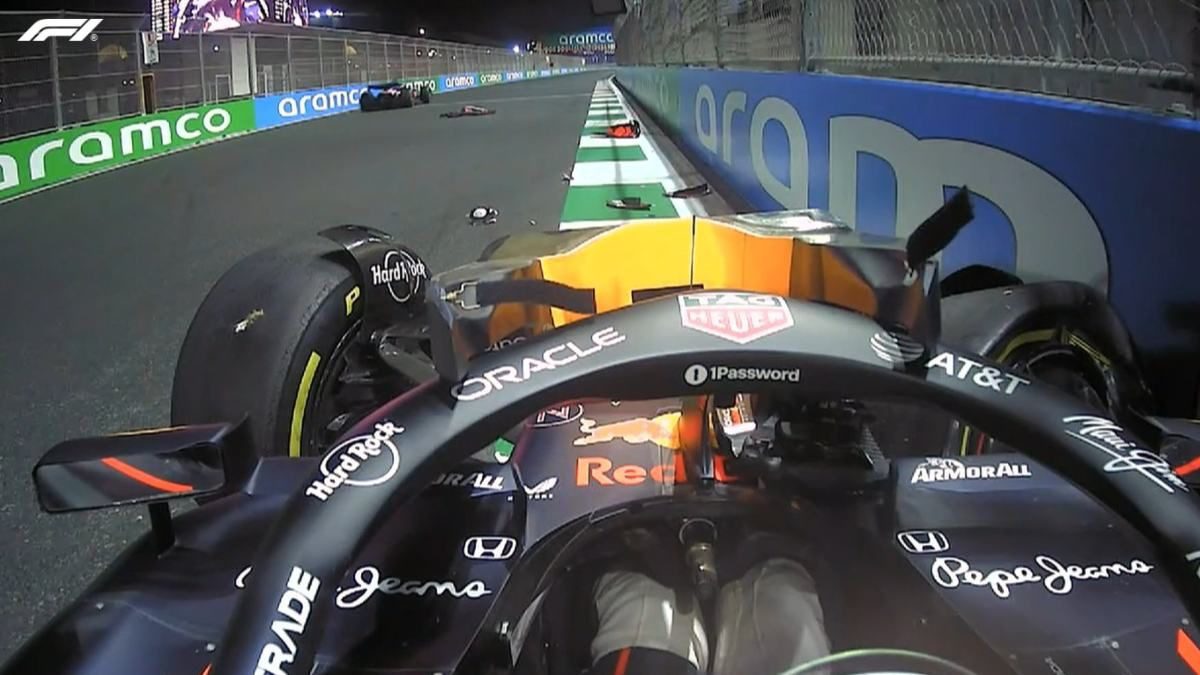 Yuki Tsunoda - Oracle Red Bull Racing RB21