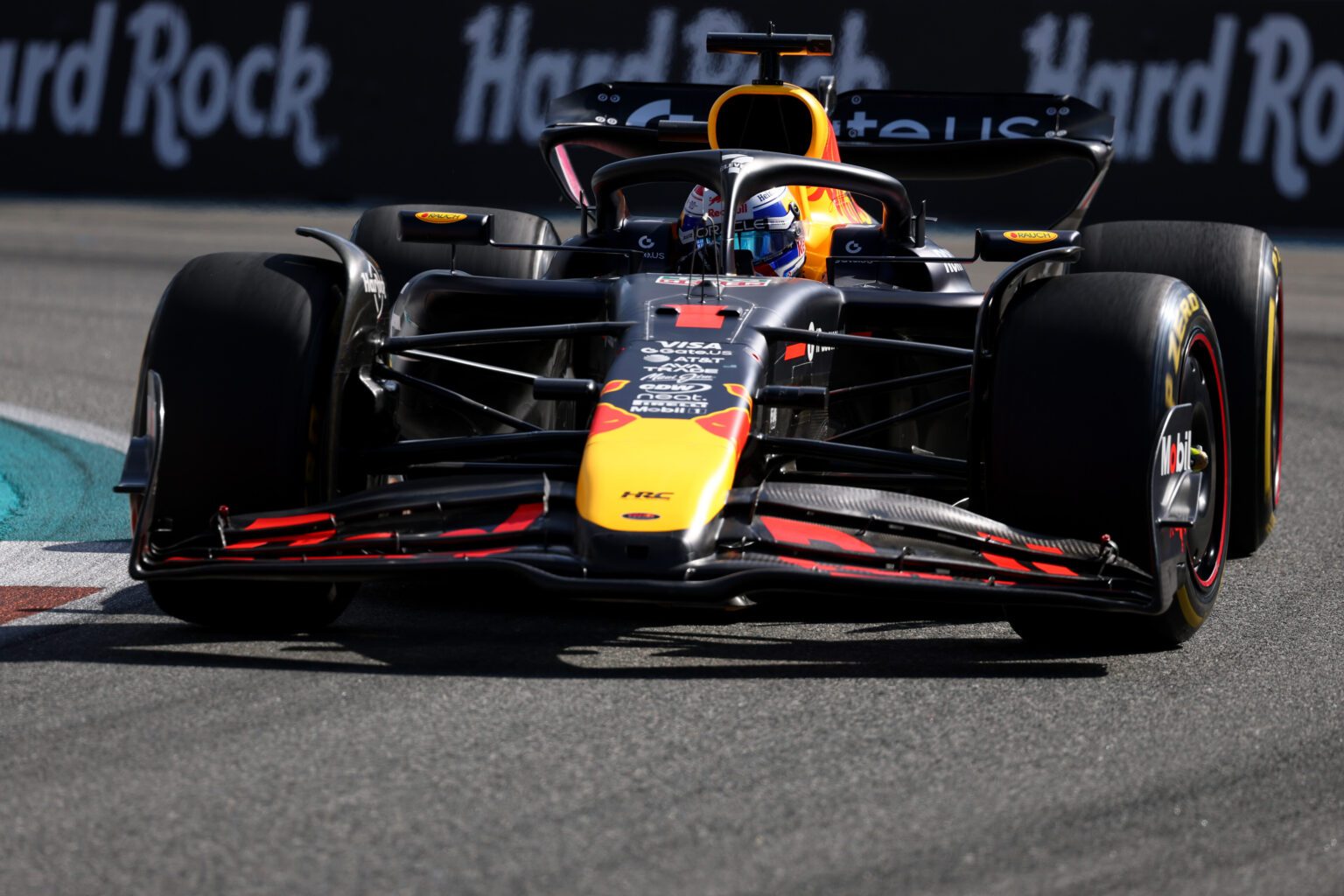Max Verstappen - Oracle Red Bull Racing RB21