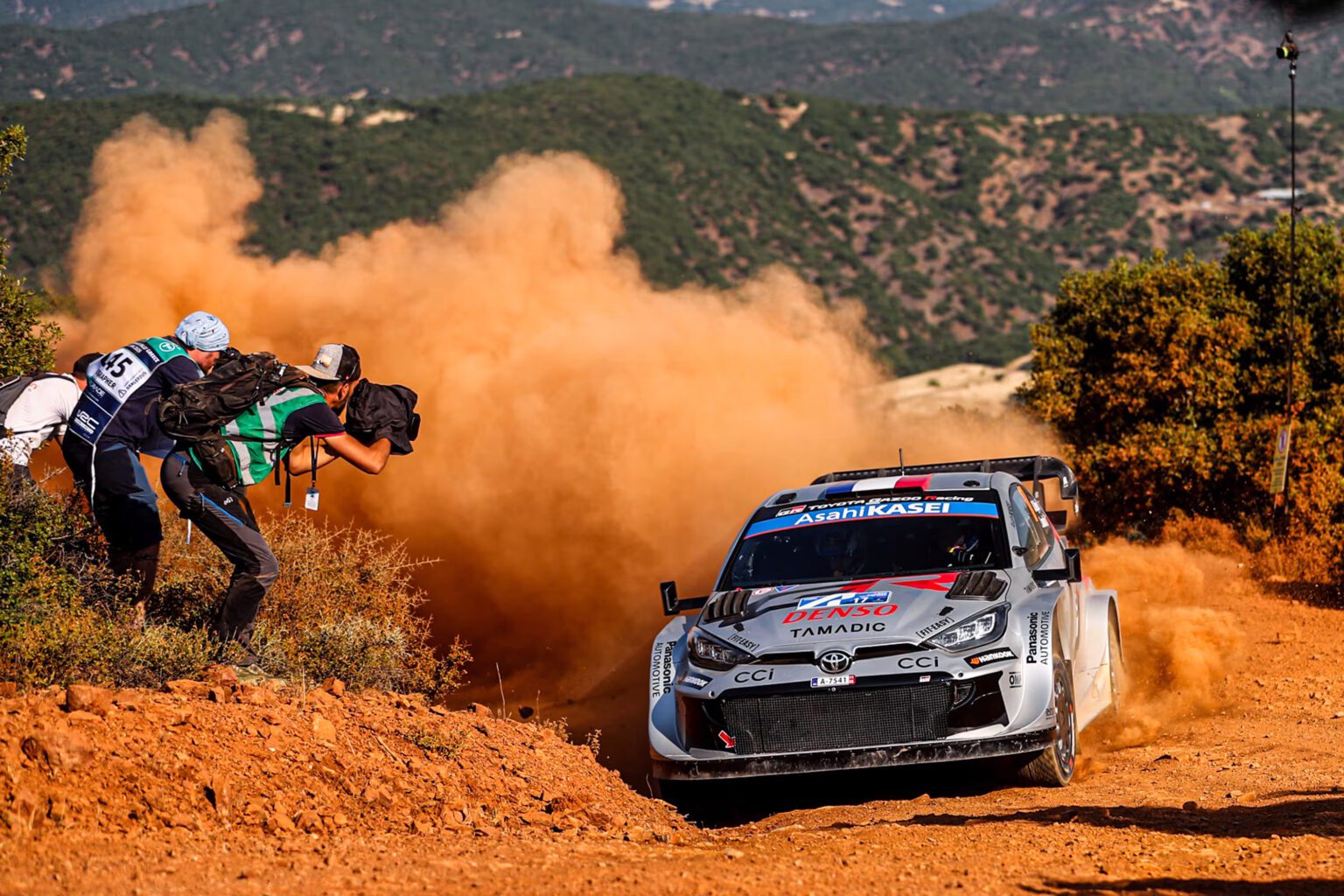 02 sébastien ogier vincent landais (toyota gr yaris rally1)