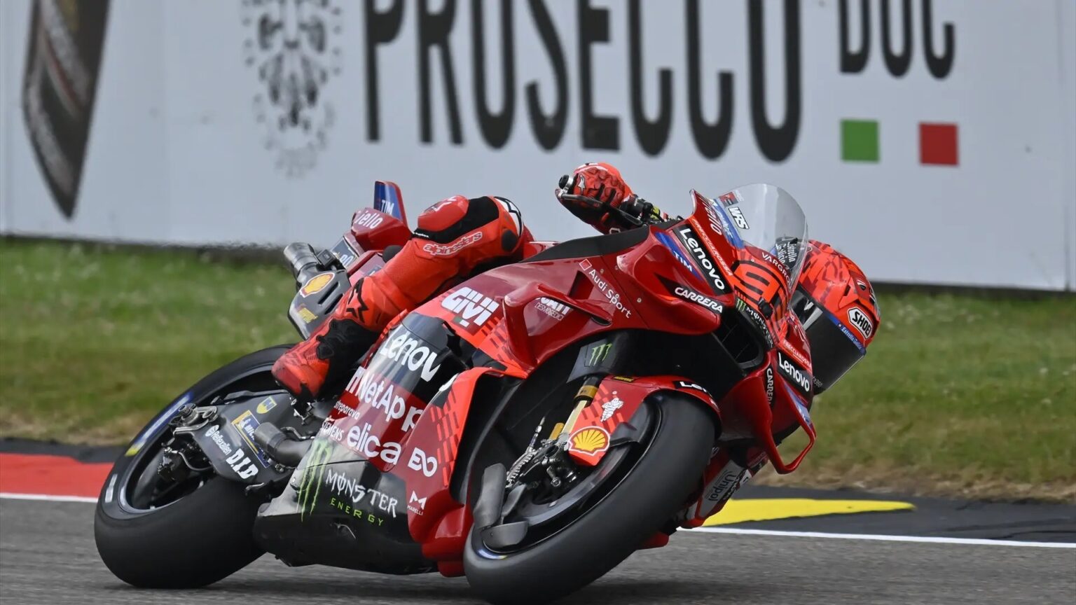 02 marc márquez, ducati desmosedici gp25