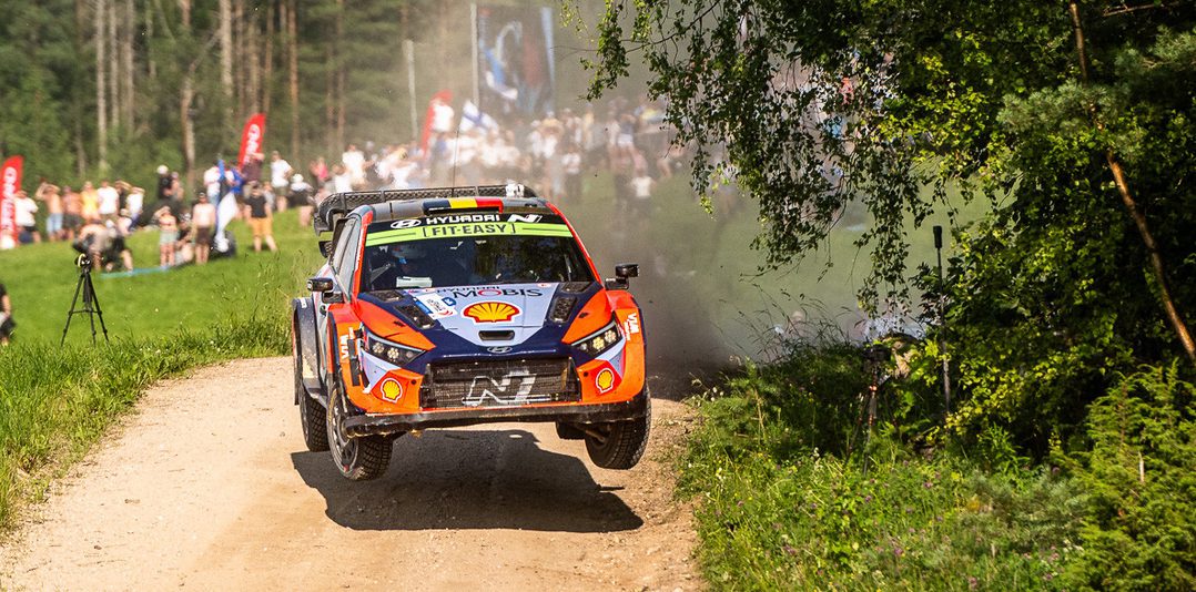 03 thierry neuville martijn wydaeghe hyundai i20 n rally1