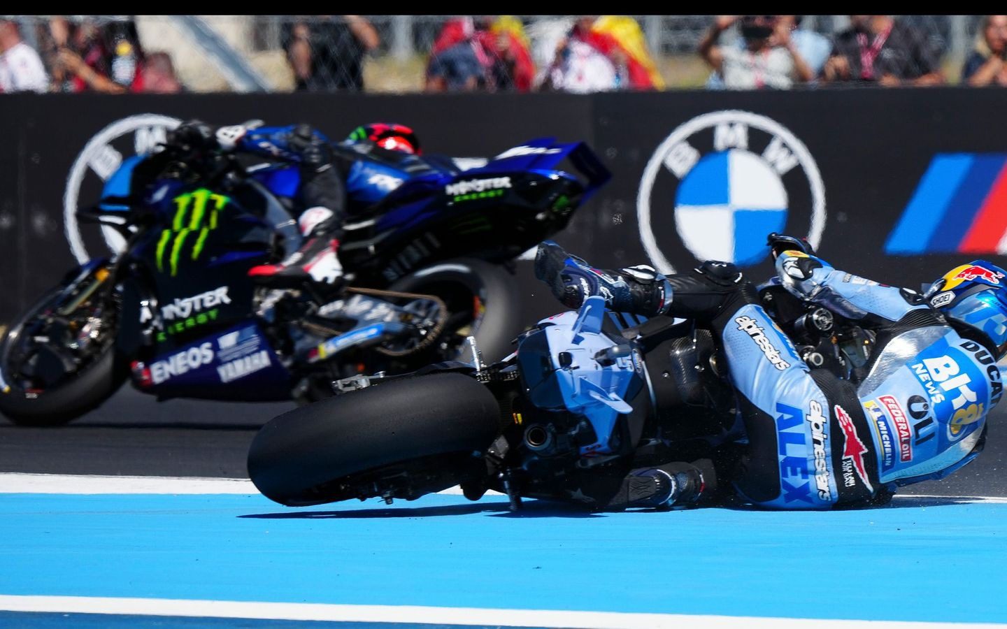 04 mal fin de semana para alex marquez en el gran premio de hungría con una cáida incluida