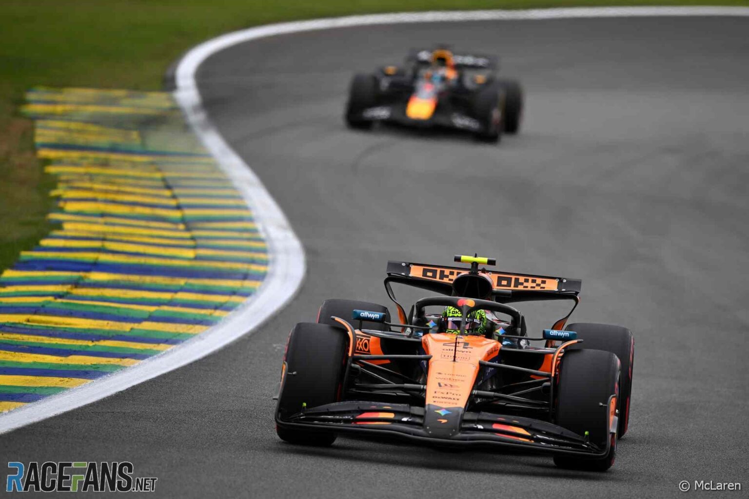 01 Lando Norris McLaren MCL39 Formula 1 Team