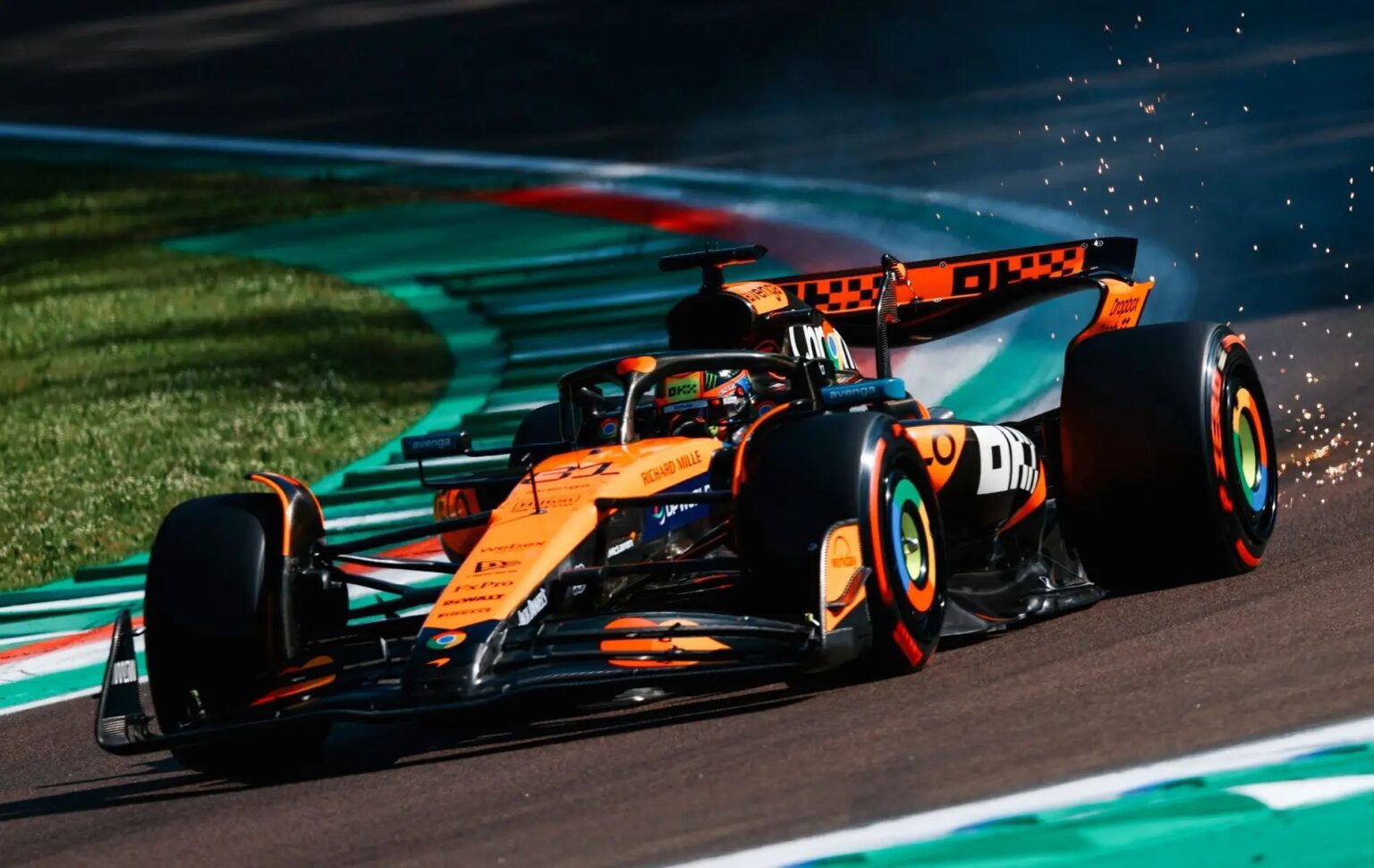 Oscar Piastri - McLaren MCL39 Formula 1 Team