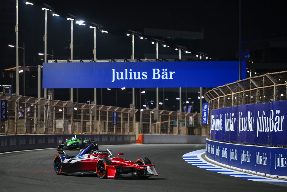 El neozelandés Nick Cassidy conduce el Citroën Racing e-CX