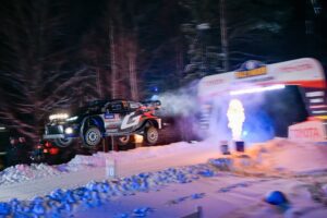 El espectacular Red Barn Arena de Umeå, epicentro visual del Rally de Suecia 2026