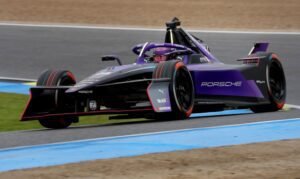 Pascal Wehrlein, de Alemania, Porsche 99X Electric