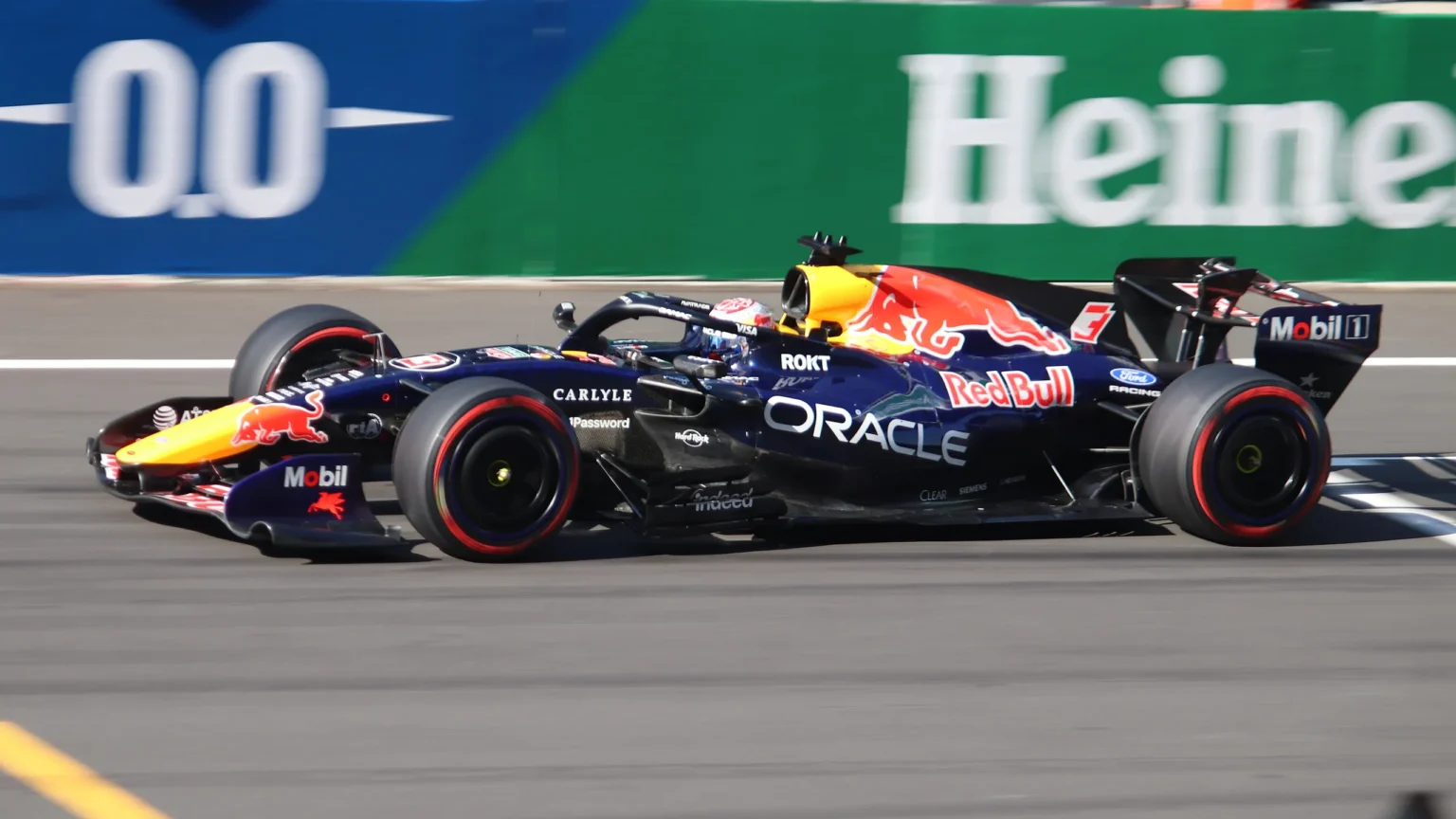 El Red Bull RB22, monoplaza de Max Verstappen en la temporada 2026 de Fórmula 1 . A pesar de dominar Suzuka desde 2022, el RB22 llega con interrogantes serios sobre la fiabilidad de la unidad motriz Red Bull Powertrains-Ford.