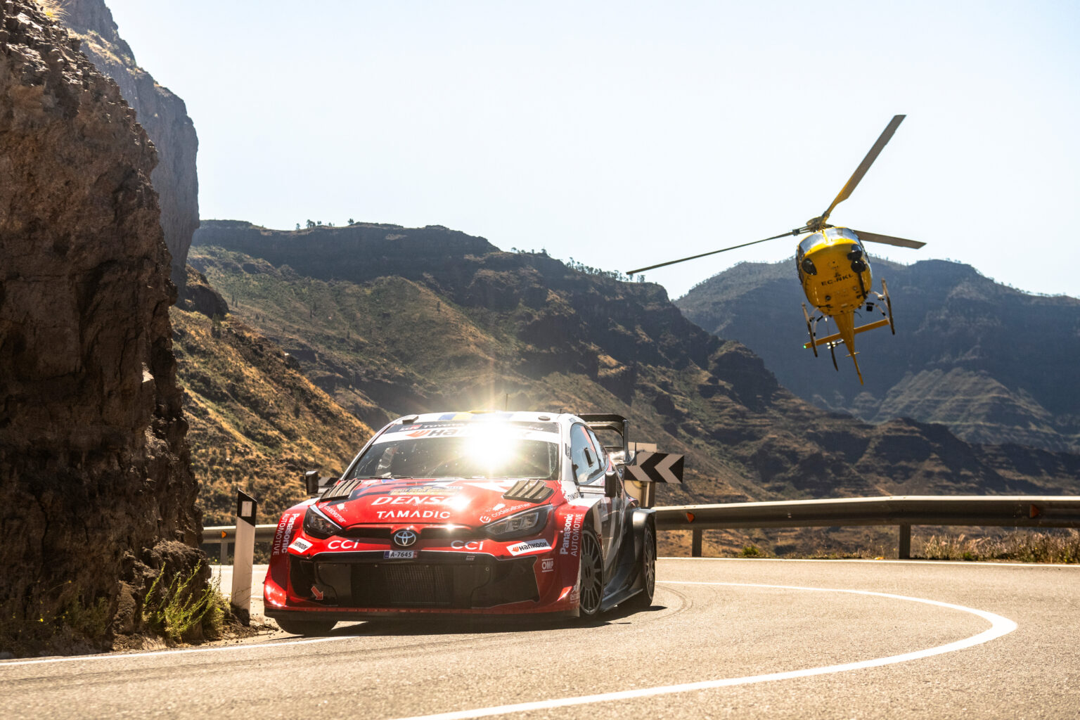 Oliver Solberg-Elliott Edmondson (Toyota GR YARIS Rally1)