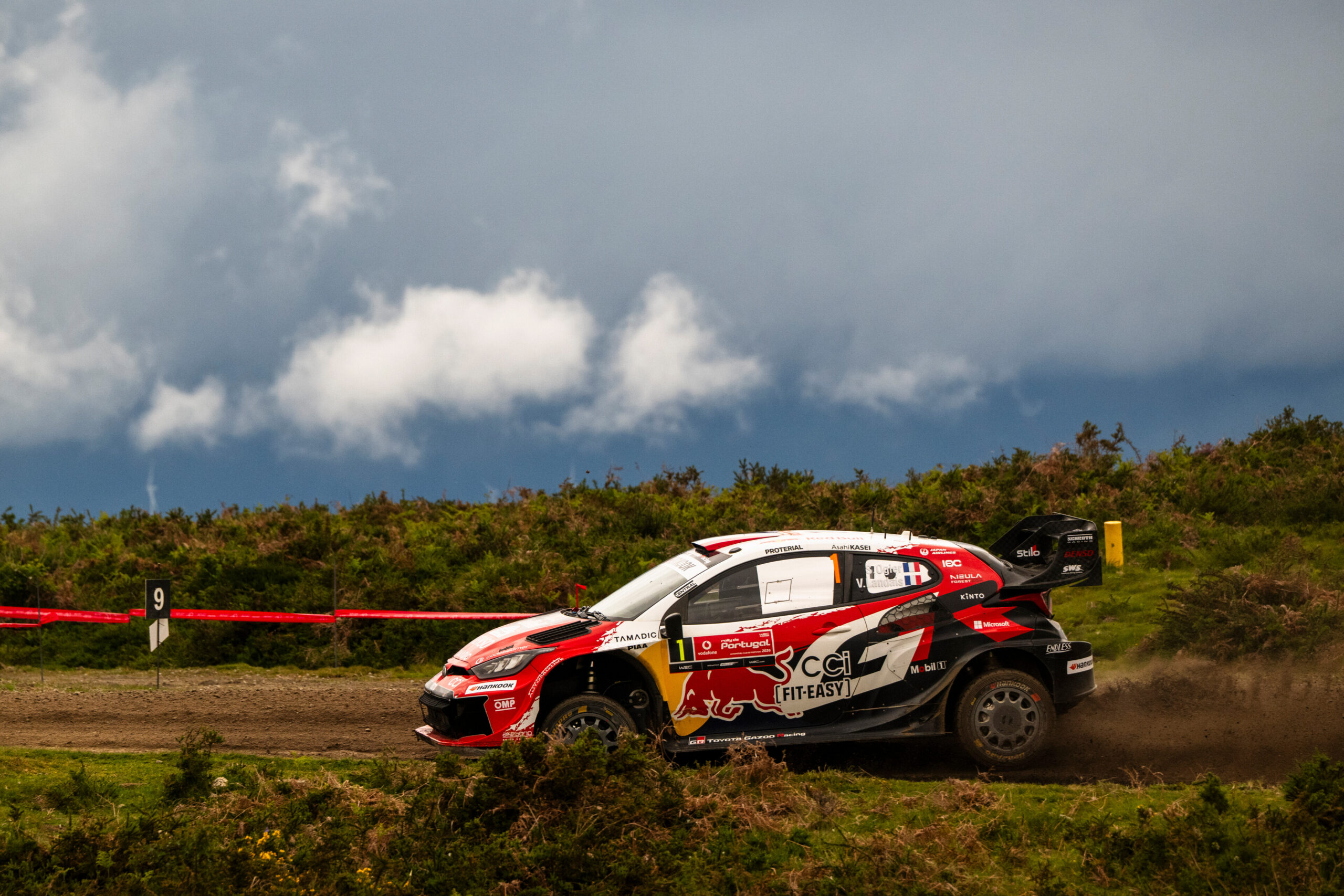 Sébastien Ogier-Vincent Landais (Toyota GR YARIS Rally1)