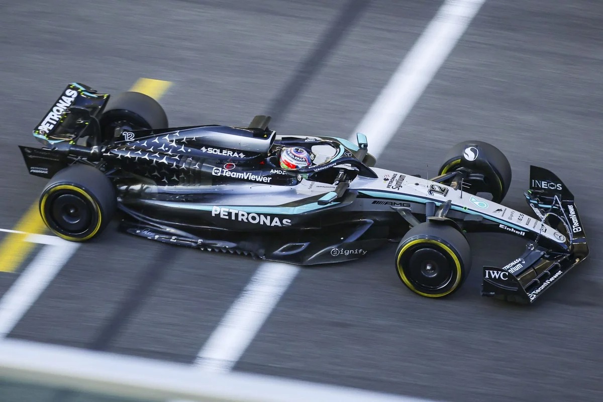 Andrea Kimi Antonelli en el Autódromo Internacional de Miami con el W16