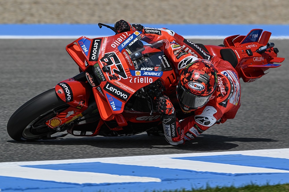 Las Ducati Desmosedici GP26 de Márquez y Bagnaia lucirán una decoración especial conmemorando el centenario de la marca italiana, una de las novedades visuales del fin de semana.