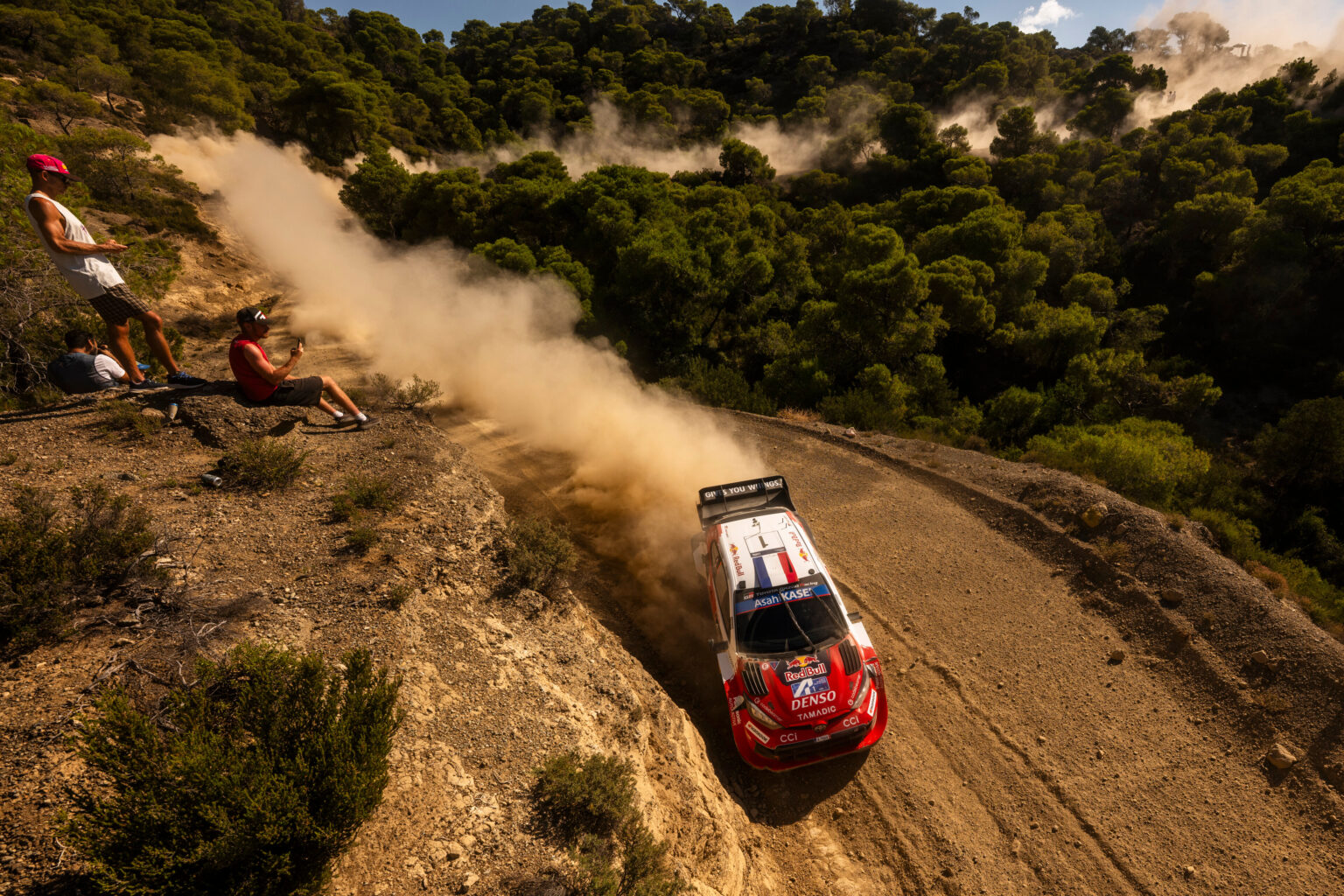 Sébastien Ogier y Vincent Landais, perfectos el domingo: victoria de etapa, Super Sunday y Power Stage en el mismo día. © WRC / Toyota Gazoo Racing