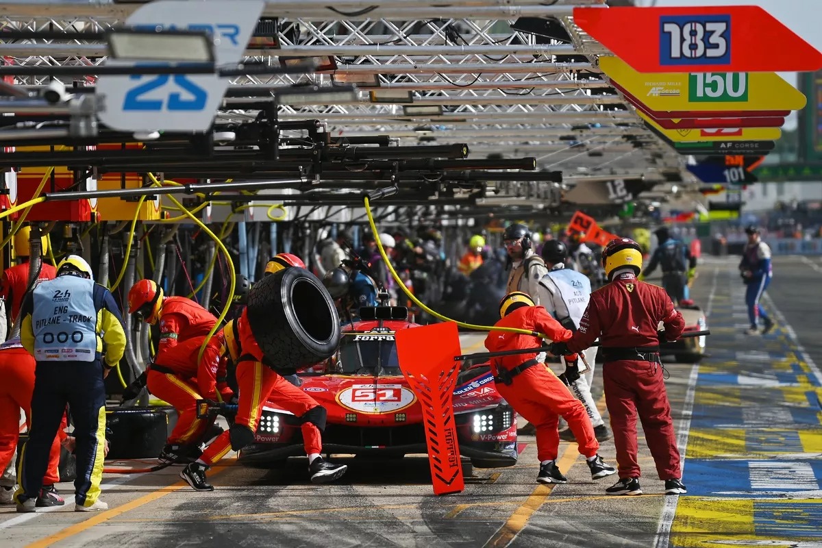 #51 Ferrari AF Corse Ferrari 499P Alessandro Pier Guidi, James Calado, Antonio Giovinazzi