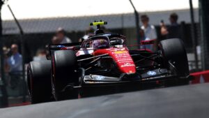 Lewis Hamilton aportó el tercer tiempo con un sólido 1:12.279 en su Ferrari SF-26, confirmando la forma ascendente del siete veces campeón en las últimas citas del calendario. Arrancará desde la segunda fila.