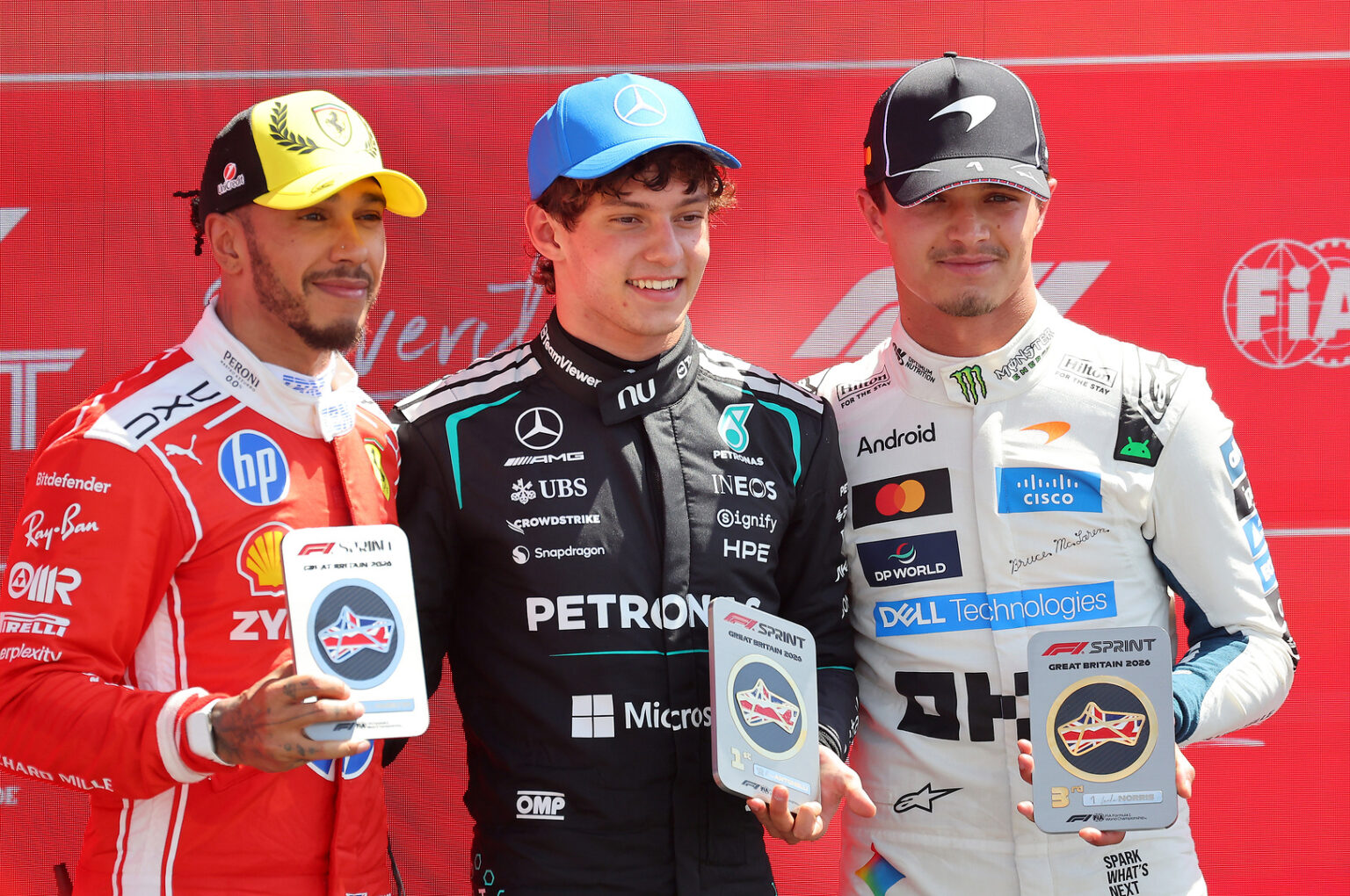 Hamilton, Antonelli y Norris en el podio del Sprint, ante un Silverstone que esperaba otro desenlace