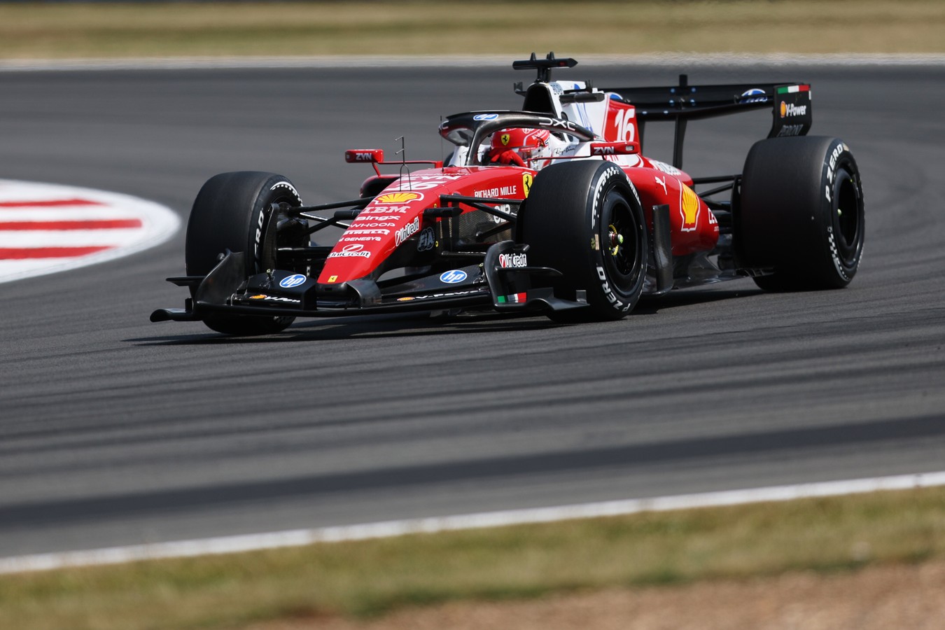 Charles Leclerc fue cuarto en SQ3, completando la mejor sesión conjunta de Ferrari en la temporada 2026 hasta la fecha.