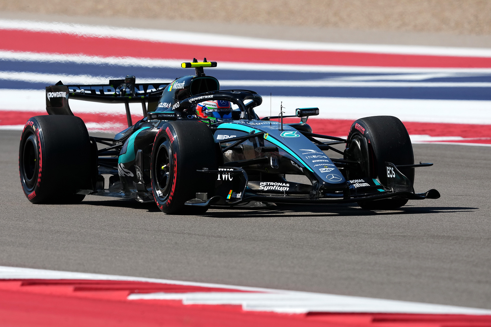 Kimi Antonelli hizo la pole del Gran Premio de Estados Unidos con 0s179 sobre Max Verstappen.